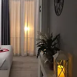 Royal Gardens לינה וארוחת בוקר 4*