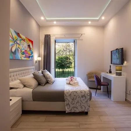 Royal Gardens فندق مبيت وإفطار كازيرتا