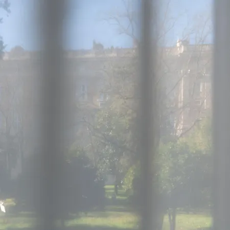 Royal Gardens 4* קאסרטה